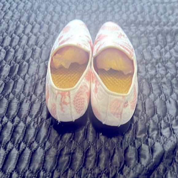 Men slip on Loafers and formal suit to match - Picture 4 of 8